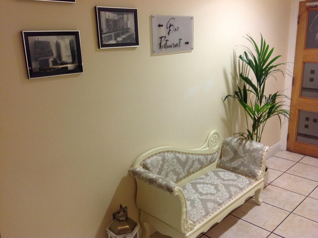 Hotel The Corralea Court Tuam Zewnętrze zdjęcie