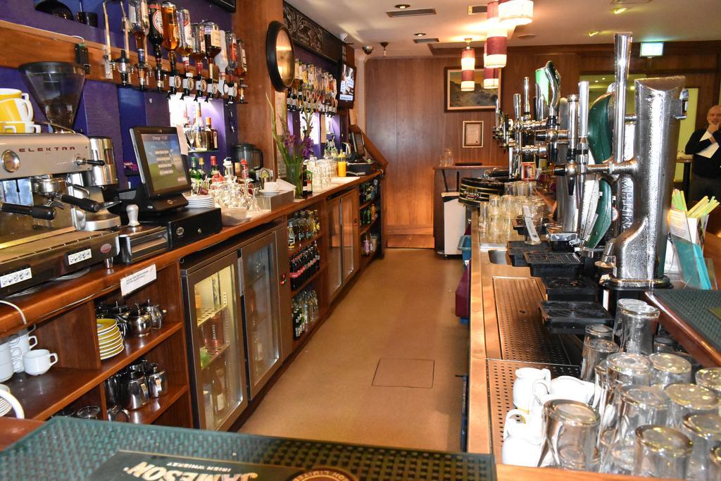 Hotel The Corralea Court Tuam Zewnętrze zdjęcie