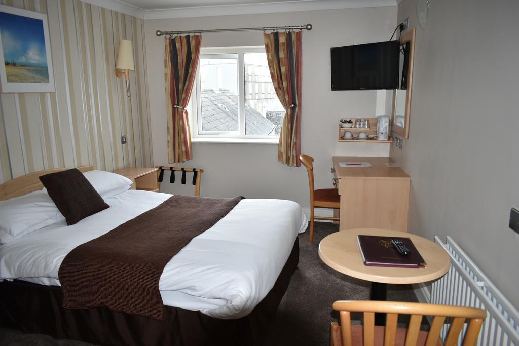 Hotel The Corralea Court Tuam Zewnętrze zdjęcie